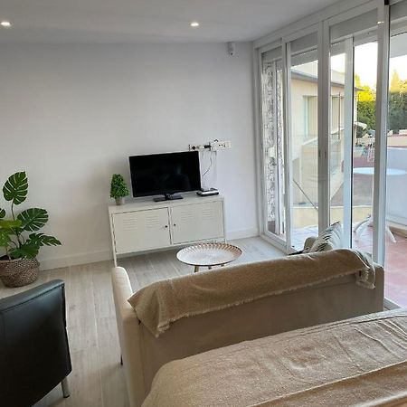 Apartamento Tres Banderas إِستيبونا المظهر الخارجي الصورة
