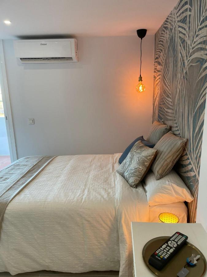 Apartamento Tres Banderas إِستيبونا المظهر الخارجي الصورة