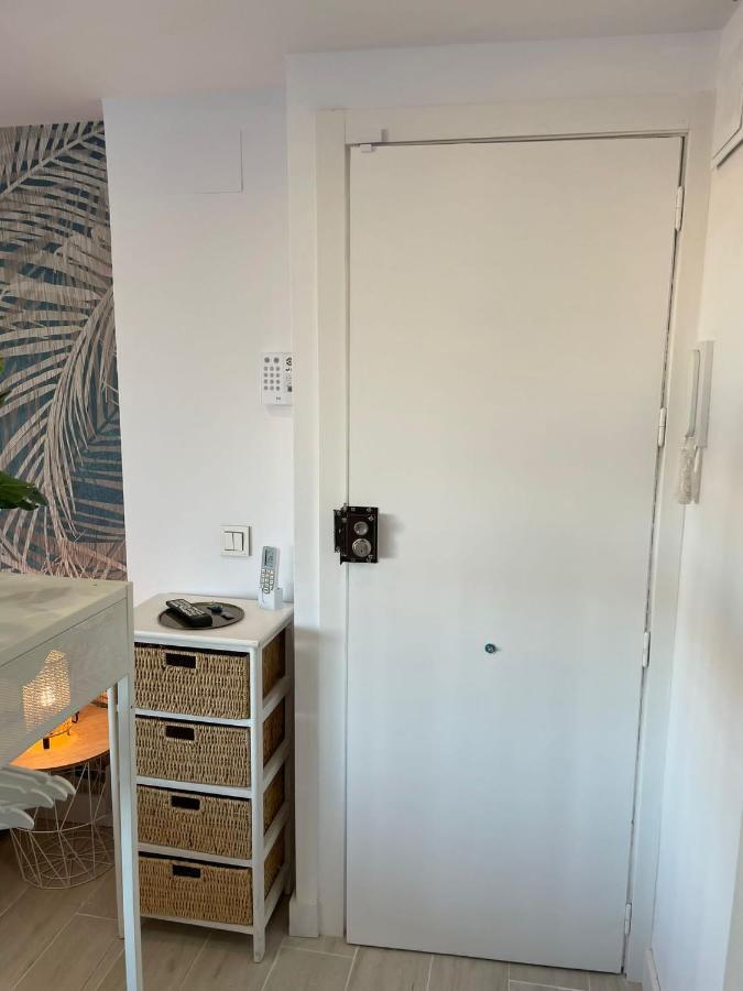 Apartamento Tres Banderas إِستيبونا المظهر الخارجي الصورة