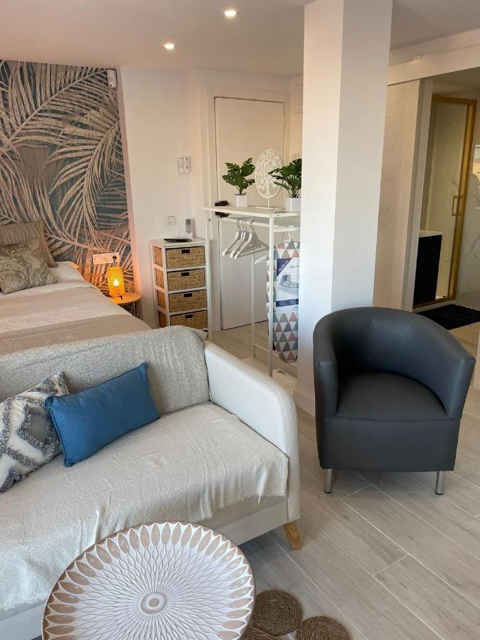 Apartamento Tres Banderas إِستيبونا المظهر الخارجي الصورة